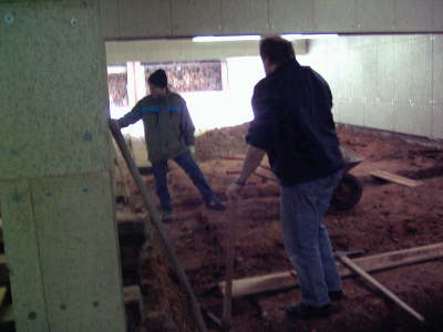 Arbeiten am Haus 03_05 06
